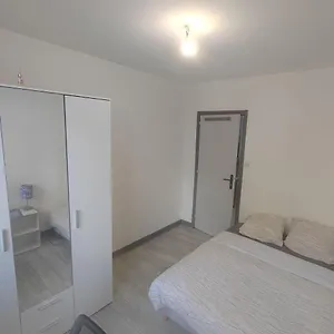  Séjour chez l'habitant Dans Partage, A 8 Min Du Centre-ville